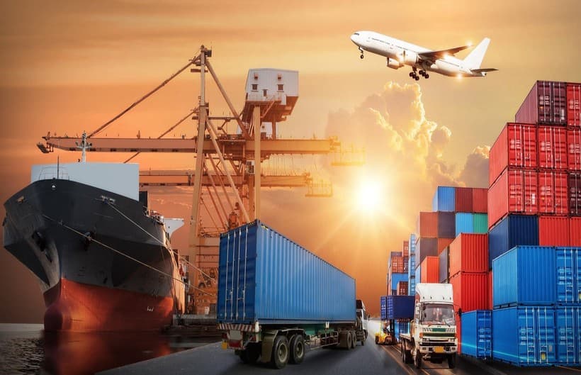 Logistic đến từ đâu, đi đến đâu?