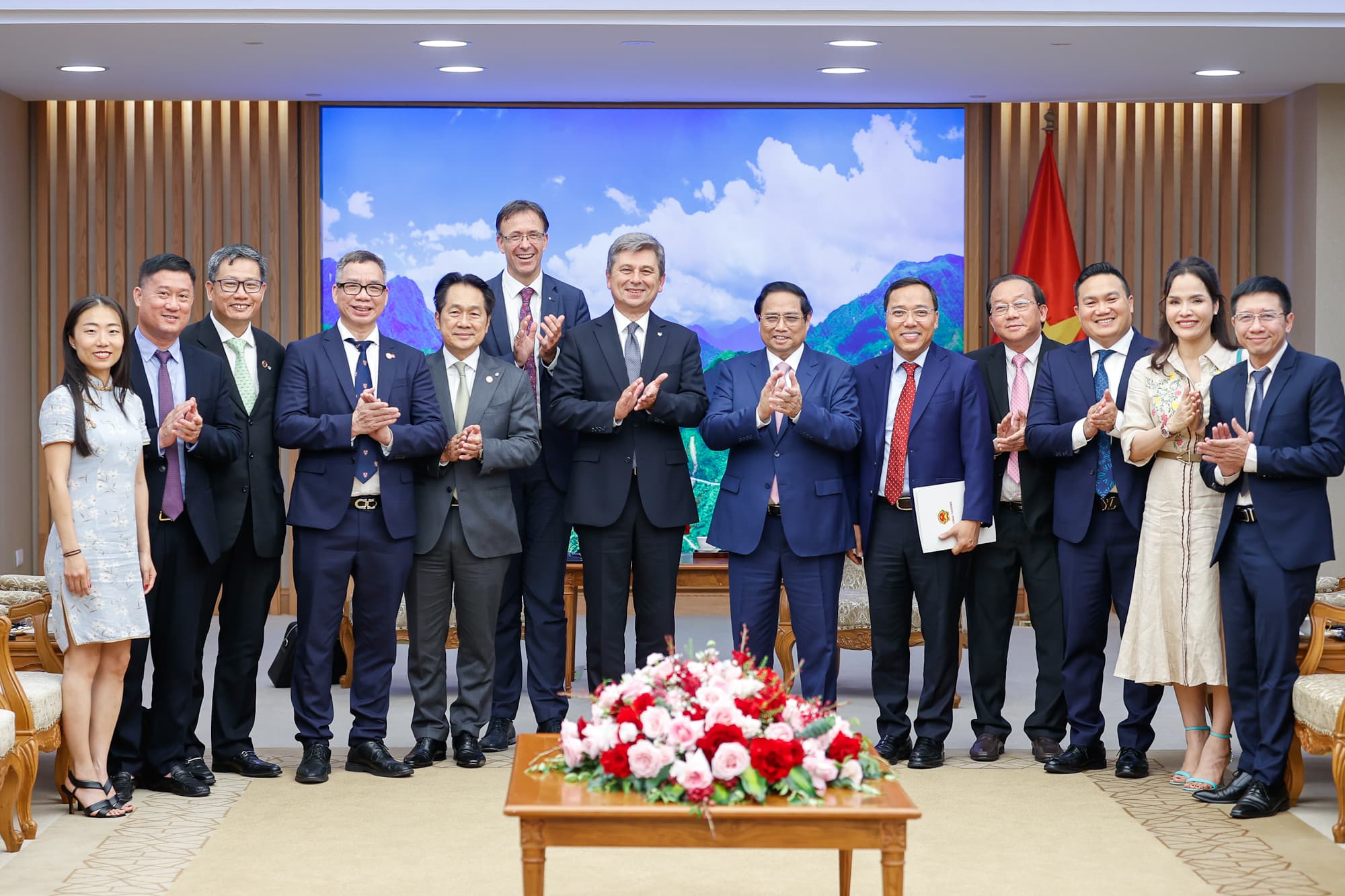 Việt Nam có tiềm năng lớn trở thành trung tâm logistics thế giới