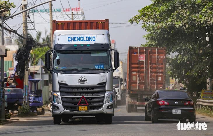 TP.HCM có thể mua lại BOT Phú Hữu để giảm phí cho doanh nghiệp vận tải?