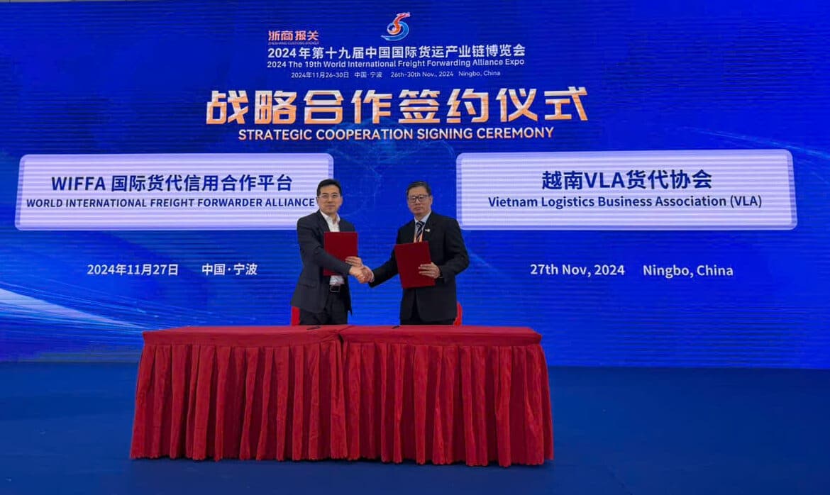 Thúc đẩy kết nối doanh nghiệp logistics Việt Nam và quảng bá FWC 2025 tại triển lãm WIFFA