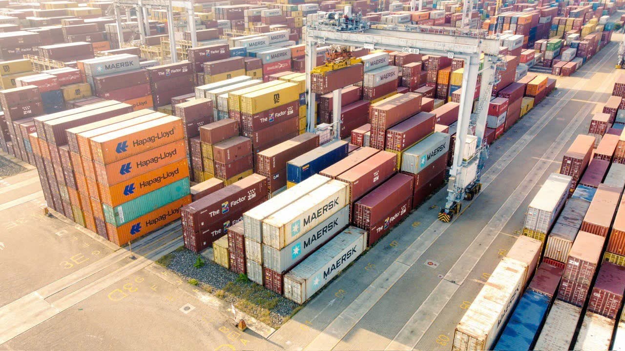 Xuất nhập khẩu 2 tháng đầu năm 2025 tăng 12% so với cùng kỳ, thặng dư thương mại đạt 1,47 tỷ USD