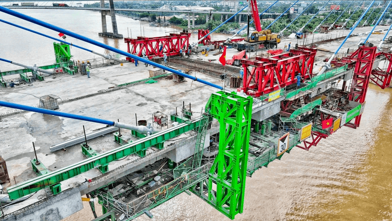 Hợp long cầu Mỹ Thuận 2 vào giữa tháng 10